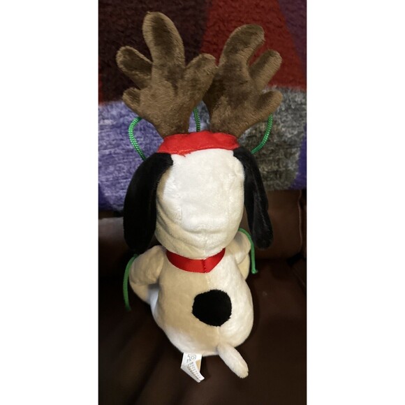 Animated Christmas Snoopy Plush - Picture 3 of 7